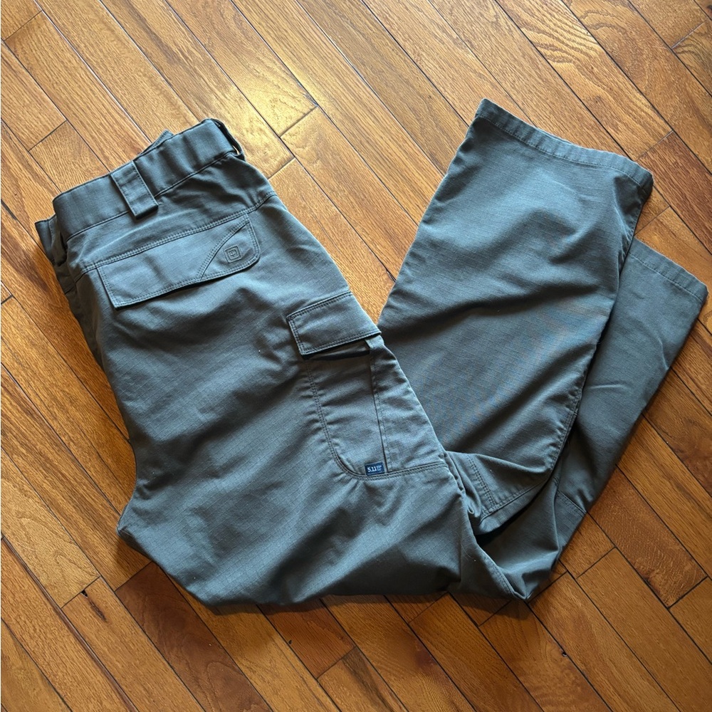 5.11 Tactical Cargo Pants Men's Size 38x30 Olive Green Casual